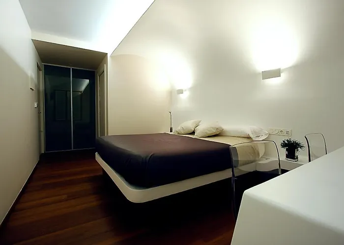 伊图里扎膳食公寓 2* 圣塞瓦斯蒂安